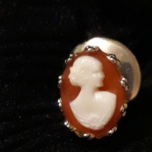 Cameo Pin